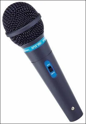 Dans quelle chanson du groupe Corine Marienneau chante-t-elle (en solo) ?