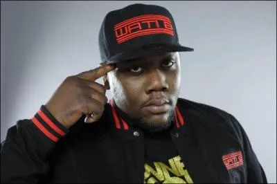 Dans la chanson n3 de  L'apoge, Sexion d'Assaut rclame quelque chose, mais quoi ?