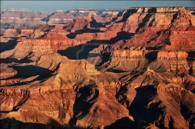 Dans quel tat amrician se trouve le parc national du Grand Canyon ?