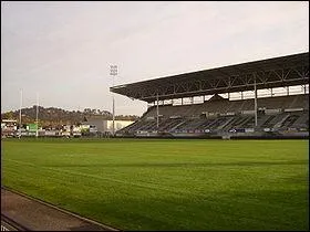 Je suis l'autre promu de cette saison.  mon palmars, j'affiche une Coupe d'Europe en 1997, et 4 championnats de France en 1965, 1972, 1975 et 1996. L'anne de mon sacre europen, c'est un certain Patrick Sbastien qui est  ma prsidence. Je suis ...