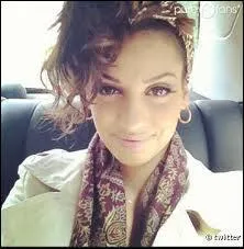 Elle rverait de pouvoir interprter un duo avec :