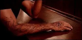 Qui est-il rellement ?