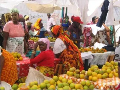 Que vendent les bounies au premier plan ?