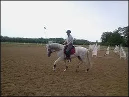 Comment se fait le contre-changement de main ?