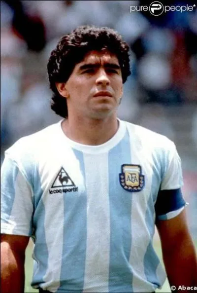 Qui est ce footballeur ?