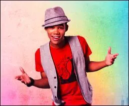 Comment s'appelle cet acteur qui joue Ty dans  Shake It Up  ?
