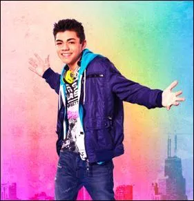 Comment s'appelle cet acteur qui joue Deuce dans  Shake It Up  ?