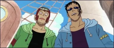 Épisode 20 - Yosaku et Johnny, deux anciens amis de Zoro, font leur apparition. Yosaku (celui de gauche) souffre du scorbut. Comment Nami le guérit-elle ?