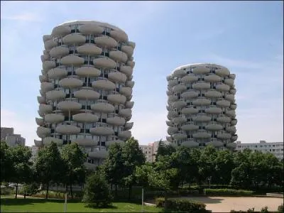 Cette ville de la rgion parisienne est ?