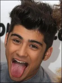 Un jour une petite fille de 4 ans a apport des gteaux pour l'anniversaire de Zayn :