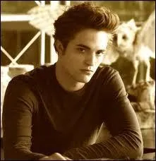 [Twilight 1] Quelle tait la rcompense en cours de Biologie ?