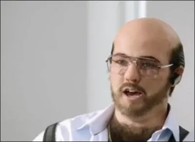 Quel est le prnom de Louis dans le clip ?