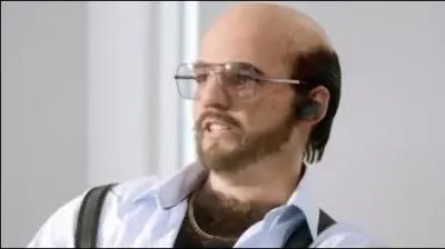 Que dit Louis ds que la femme a fini de parler ?