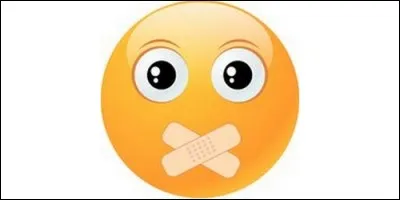 L'adjectif "muette" est le féminin de "muet".