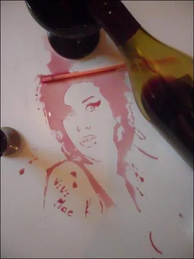 De quoi Amy Winehouse est-elle morte ?