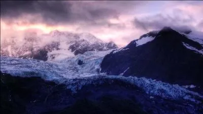 Quelle est la hauteur de l'Everest ?