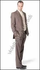 Comment s'appelle cet homme ?