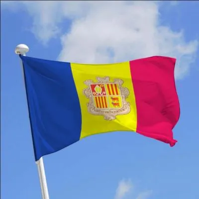 Quelle est la raison la plus probable de la création de la principauté d'Andorre, petit État localisé au cur des Pyrénées entre la France et l'Espagne ?