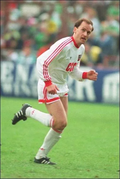 Qui est cette lgende du Football ?