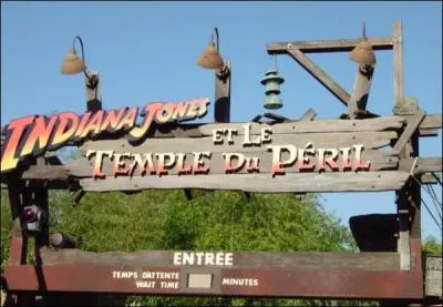 En quelle anne Indiana Jones et le Temple du Pril ont-ils ouvert ?