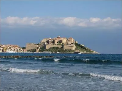 Cr en 1976, ce dpartement de 166 000 habitants a pour sous-prfectures Calvi et Corte. Il est aussi appel localement Cismonte. La Poste lui attribue le 20. Quel est-il ?