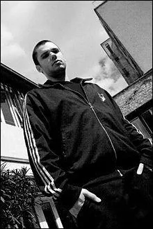 Depuis quand Orelsan fait-il des chansons ?