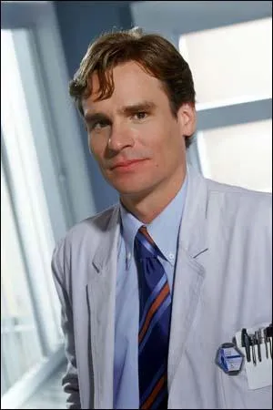 Dans "Dr House", combien de fois Wilson s'est-il marié ?