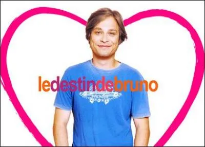 Dans "Le Destin de Bruno", sur qui Bruno lance-t-il une chaussure pour se faire de la pub ?
