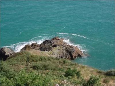 D'o vient ce nom de cte d'Emeraude ?