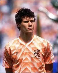 Combien mesure ce joueur ?