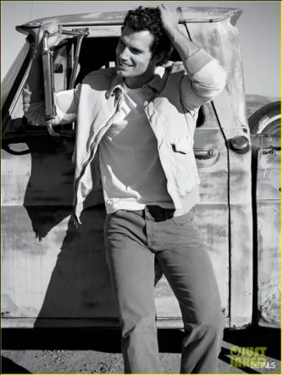 Henry Cavill a jou dans :