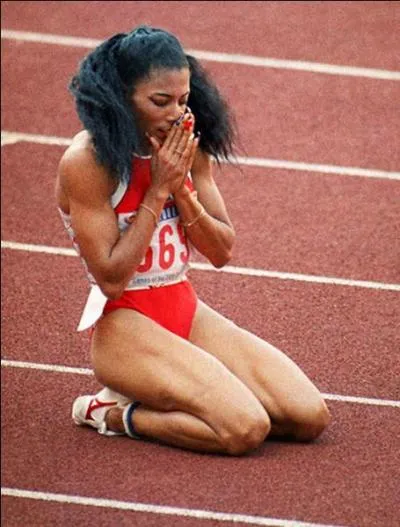 O Florence Griffith-Joyner a-t-elle tabli le record du monde sur 200 mtres chez les dames ?