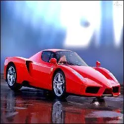 Combien de chevaux y a-t-il dans le moteur de cette Ferrari Enzo ?