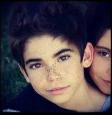 Comment s'appelle sa sur ?