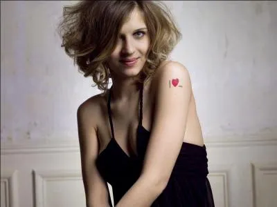 Saison 6 : Elle a reprsent la France  l'Eurovision, o elle s'est classe 23e, un rsultat assez proche de celui du titre de son premier album : 20e. Il s'agit de ...