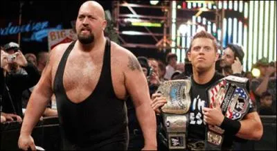 En mme temps qu'tre champion par quipe unifi, The Miz tait champion des Etats-Unis. Cette quipe tait compose de The Miz & The Big Show :