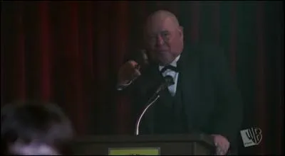 Toujours  la soire des basketteurs aux enchres, qui a t achet  200$ ?