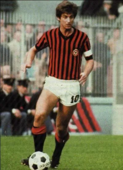 Qui est cette lgende du football ?