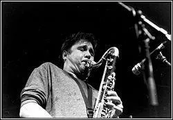 Qui est cet artiste?