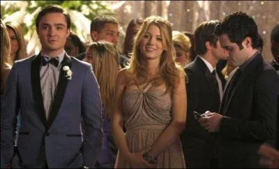 Combien de fois Chuck a-t-il vot pour Blair lors du bal de promo afin qu'elle soit lue reine ?