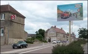Nous traversons la commune de La Roche-en-Brnil (Cte-d'Or). Quelle est la bonne rponse ?