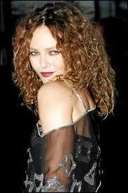 Quel titre n'est PAS une chanson de Vanessa Paradis ?