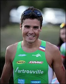 Qui est ce triathlte ? Il termine 2 me lors des JO 2012