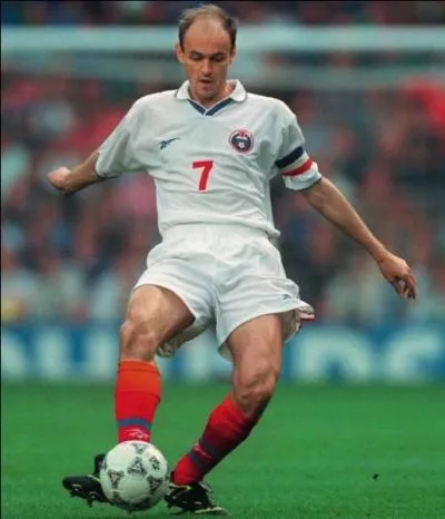 Qui est cette lgende du football ?