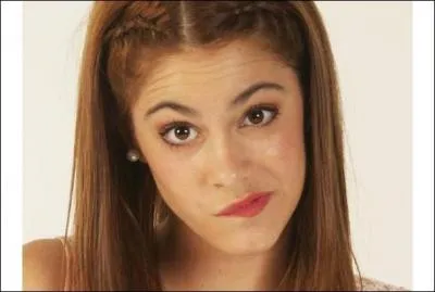 Maria, la mre de Violetta tait ...