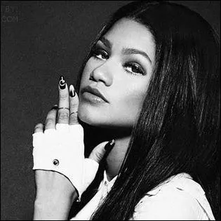 Comment s'appelle son dernier single ?