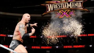Batista a remport le Royal Rumble 2014 en liminant :