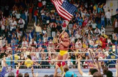 Qui est cette personne  avoir t le premier  remporter deux Royal Rumble de suite ?