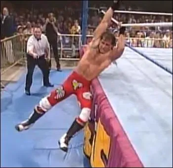 Il a remport le Royal Rumble en 95 et en 96. Quel est son nom ? (il a d'ailleurs t le premier  avoir remport un Royal Rumble en entrant en premier ! )