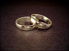 Symbole d'union contracte par le mariage, en quels mtaux sont les alliances ?